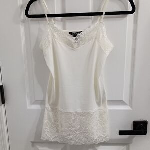 White House Black Market OdfWhite Lace Chemise Top SZ XS
